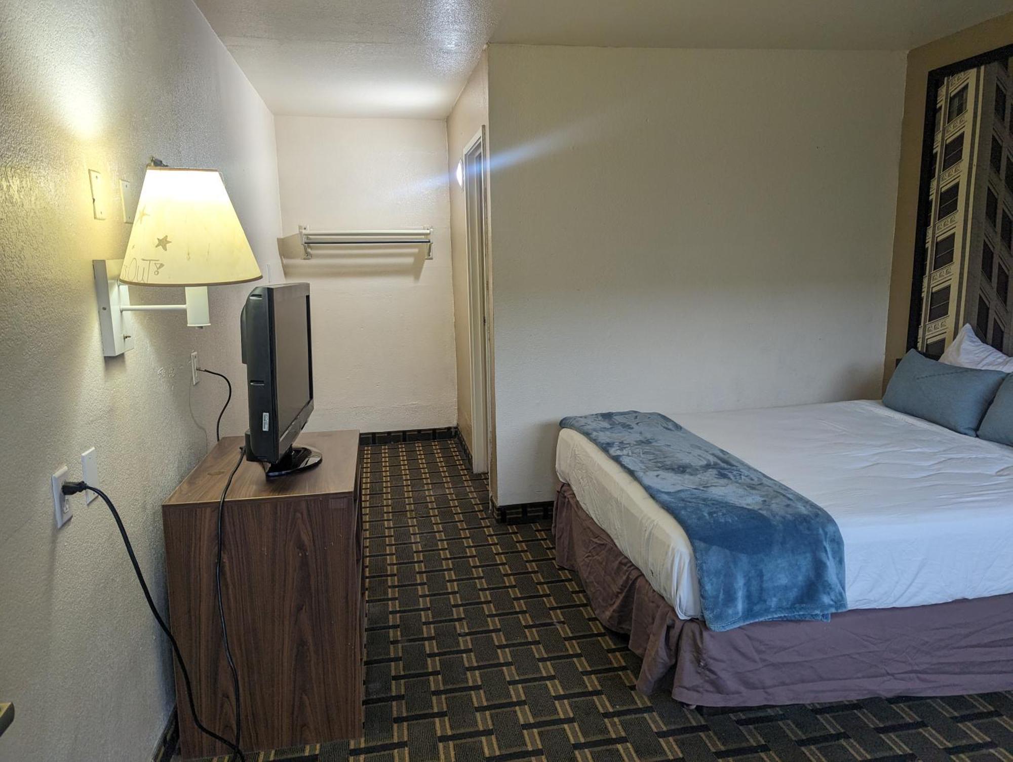 Southern Comfort Hotel Талса Екстер'єр фото